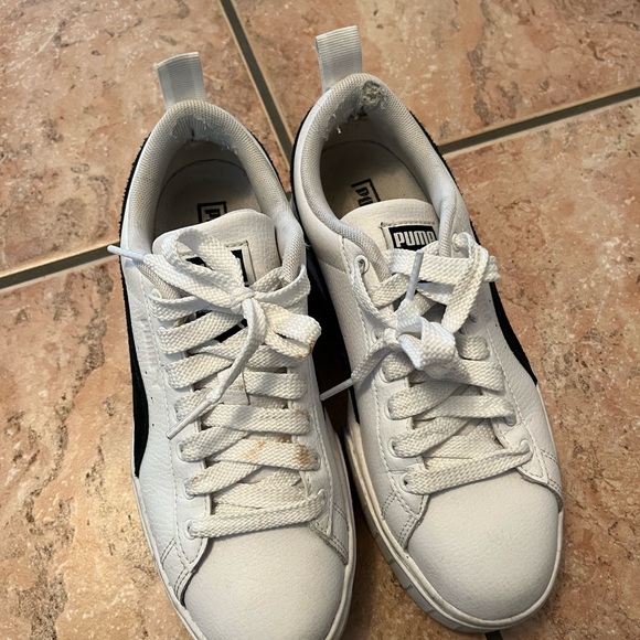 Puma Mayze Sneakers - Picture 2 of 5